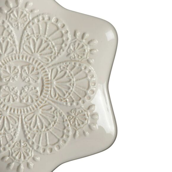 Pioneer Woman Vintage Lace Snowflake 4-Pk Stoneware Plates White 8.5-in Gift NEW - Picture 3 of 9